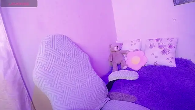 chloe tgn online show from 10/14/25, 07:58