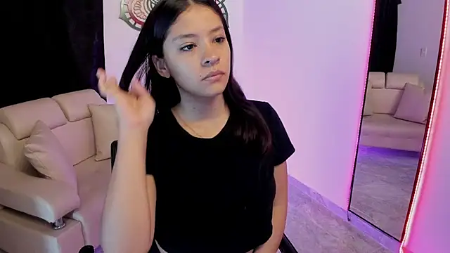 Candy fox 19 online show from 02/28/26, 01:23