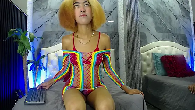 Alisha Ebonyy online show from 11/19/25, 11:32