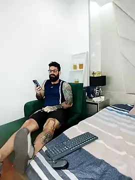 Harald Smed online show from 10/04/25, 01:20