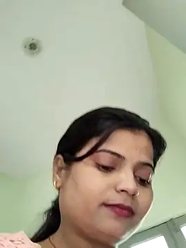 Hot-Pooja25 online show from 04/08/26, 04:12