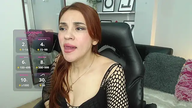 KendallWood  online show from 07/10/26, 03:55