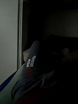 Enriquee147 online show from 11/04/25, 01:59