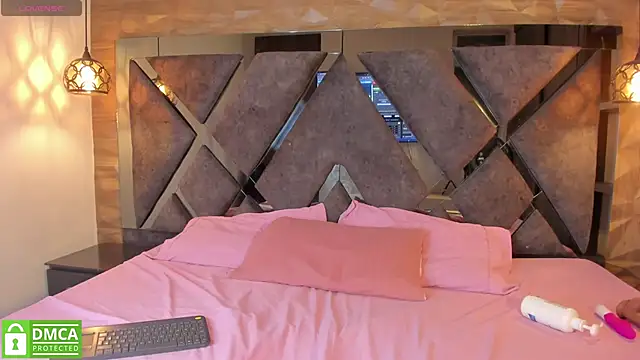 Sussy Vixen online show from 02/12/26, 05:13