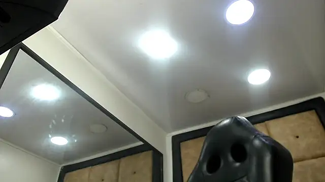 BrindyMichell online show from 09/18/25, 07:38