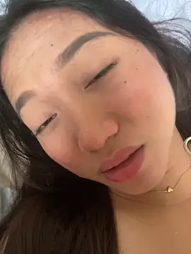 cassie cakes online show from 11/20/25, 08:25