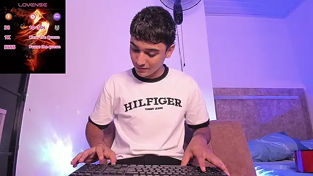 Austin Cardieff  online show from 09/14/25, 02:00