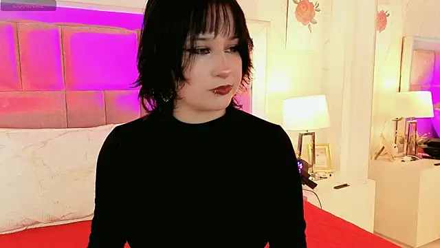 Snapshot of RobinBennett chatting on 06/04/26, 01:28 RobinBennett online show from 06/04/26, 01:28