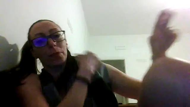 Astrid3 online show from 12/20/25, 04:52