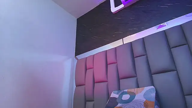 kissme luna online show from 09/30/25, 07:08