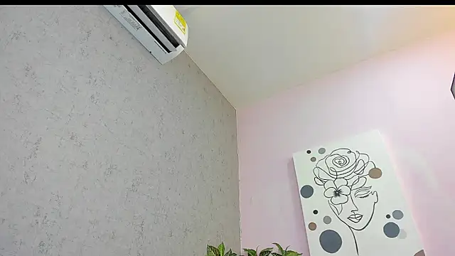 kissme luna online show from 02/10/26, 07:07