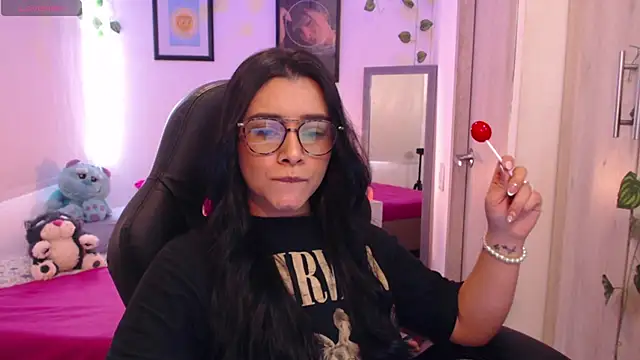 MarilynWhite  online show from 10/07/25, 07:00