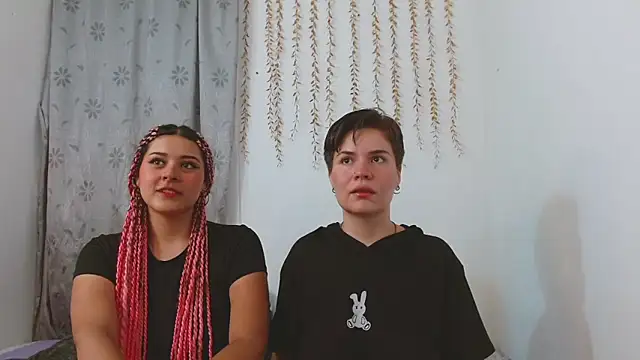 AmbarAndValery online show from 09/13/25, 03:50