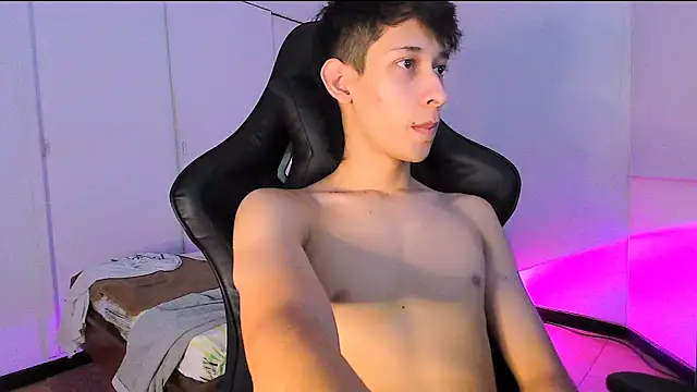 Danielsex 10 online show from 01/08/26, 03:42