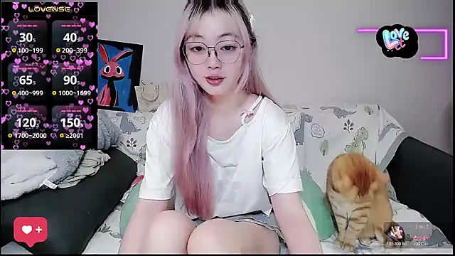 baby-yaya20 online show from 10/23/25, 04:50