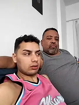 gatitosexxi online show from 09/10/25, 05:07