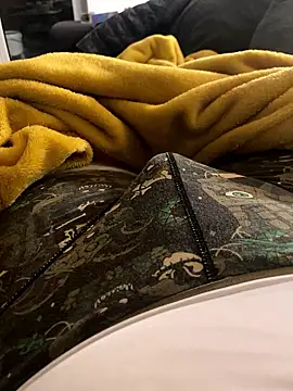 Snapshot of mystery420_ chatting on 01/13/26, 08:25 mystery420 online show from 01/13/26, 08:25