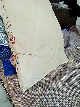 Snapshot of Colege_girl_ chatting on 10/21/25, 06:58 Colege girl  online show from 10/21/25, 06:58