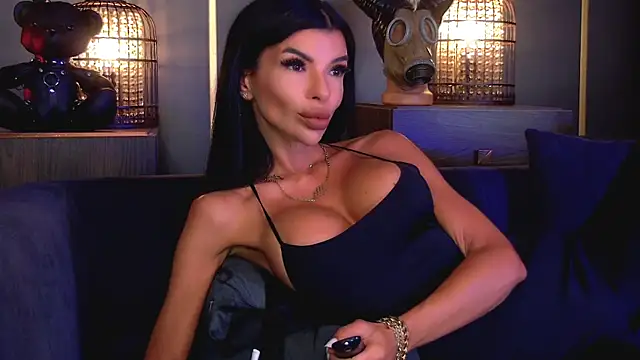 Snapshot of EleniaDevons chatting on 07/23/26, 08:56 EleniaDevons online show from 07/23/26, 08:56