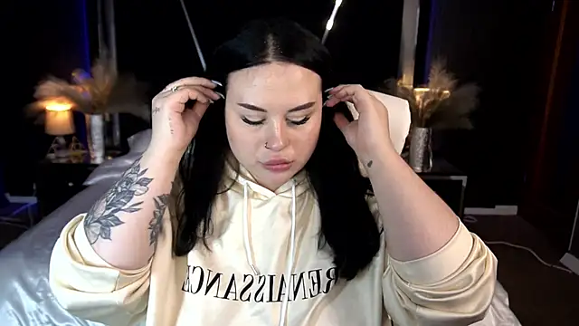 SerahMirabeli online show from 12/03/25, 08:07