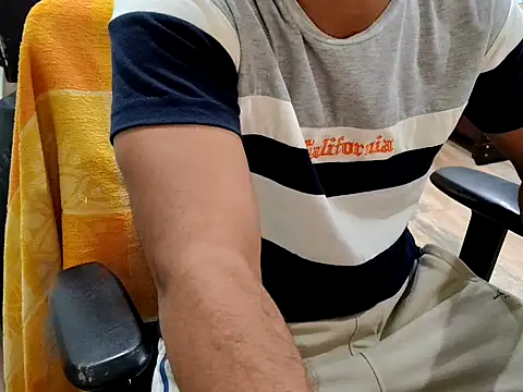 ZoroArcher online show from 10/03/25, 08:28