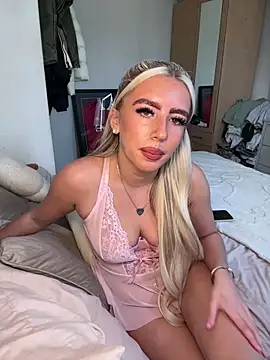 BlondeBetty online show from 03/26/26, 03:17