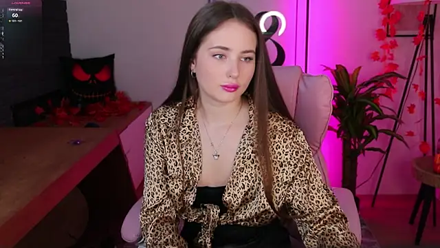 Sweet  Amily online show from 10/28/25, 08:29