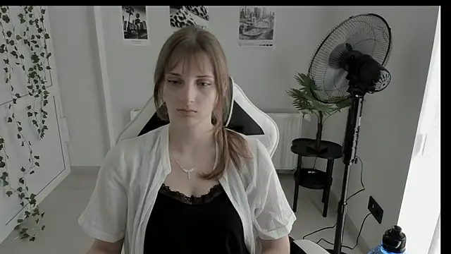 NeyliDream online show from 06/10/26, 12:37