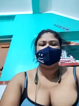 cuteeepriya online show from 10/19/25, 08:42