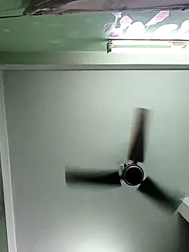 cuteeepriya online show from 10/26/25, 02:12