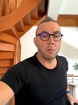 Marronglace1 online show from 10/21/25, 11:33