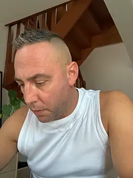 Marronglace1 online show from 11/12/25, 03:45