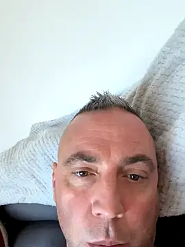 Marronglace1 online show from 11/20/25, 09:53