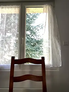 Snapshot of Marronglace1 chatting on 01/19/26, 01:15 Marronglace1 online show from 01/19/26, 01:15