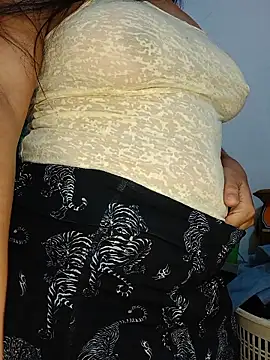 Snapshot of girlpee chatting on 01/16/26, 10:41 girlpee online show from 01/16/26, 10:41