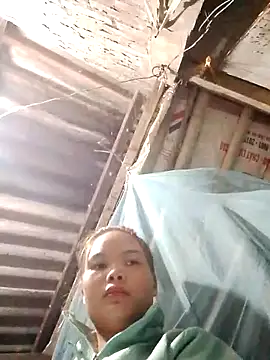 Huyen x online show from 12/03/25, 01:13