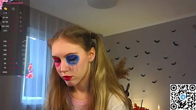 Succubelle online show from 10/31/25, 06:25