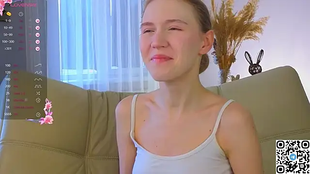 Succubelle online show from 11/07/25, 06:24