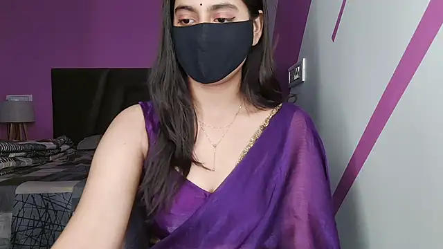 Snapshot of Tanya-mittal chatting on 05/08/26, 06:13 Tanya-mittal online show from 05/08/26, 06:13