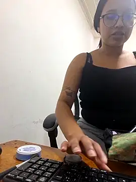 susan mooree online show from 12/18/25, 07:09