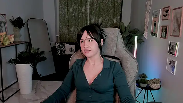 MonicaFarmer online show from 03/21/26, 08:19