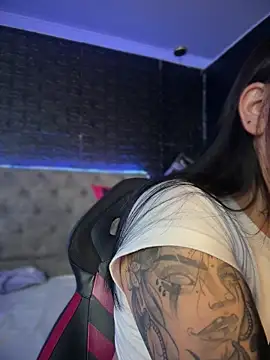 Megaan  More online show from 04/12/26, 02:49