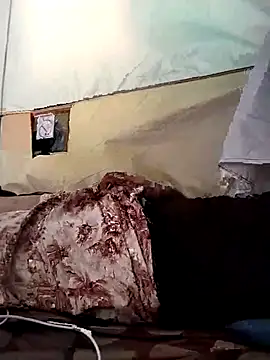 Deyvid184 online show from 04/04/26, 11:57