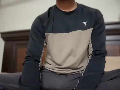 Snapshot of bossyjuicy chatting on 02/10/26, 07:29 bossyjuicy online show from 02/10/26, 07:29