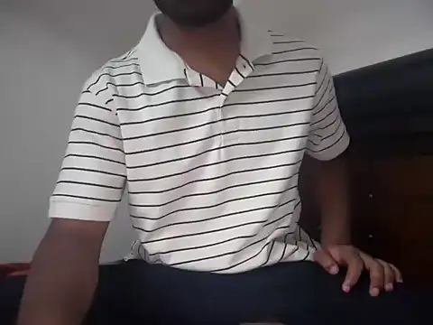 Snapshot of bossyjuicy chatting on 04/26/26, 12:47 bossyjuicy online show from 04/26/26, 12:47