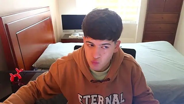 tightncuteass online show from 09/15/25, 04:07