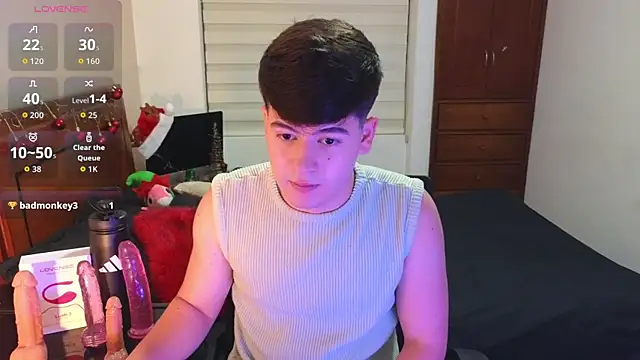 tightncuteass online show from 12/04/25, 01:04