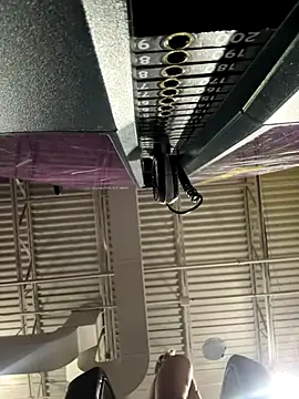 AllesandraLove online show from 10/21/25, 09:32