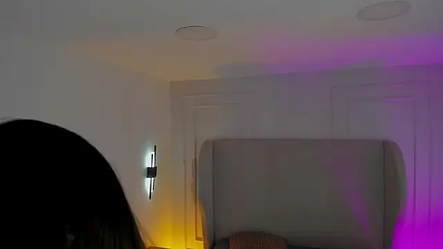 Dream nena online show from 10/10/25, 04:22