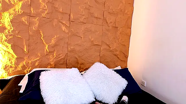 IvannaaVega online show from 02/11/26, 05:23